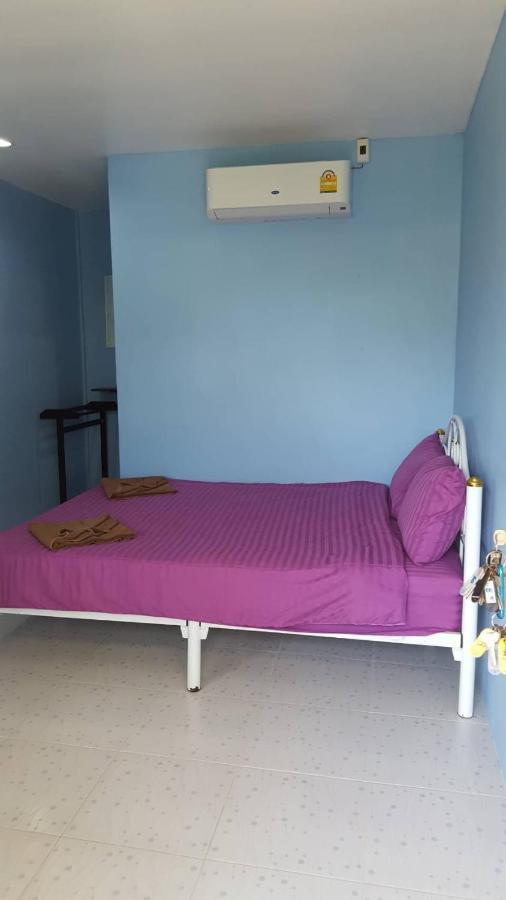 Apache Top Hill Hostel Фи Фи Айлънд Екстериор снимка