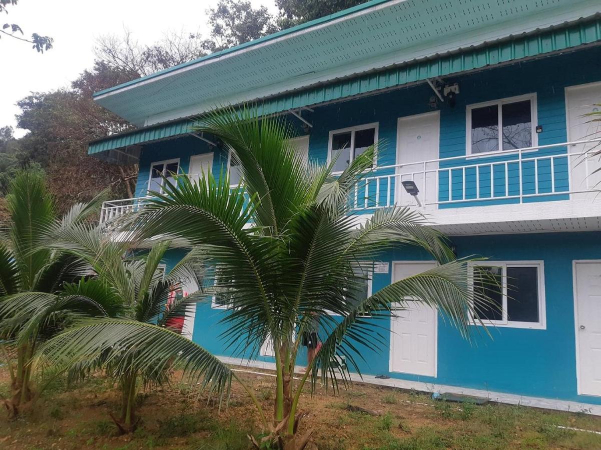 Apache Top Hill Hostel Фи Фи Айлънд Екстериор снимка